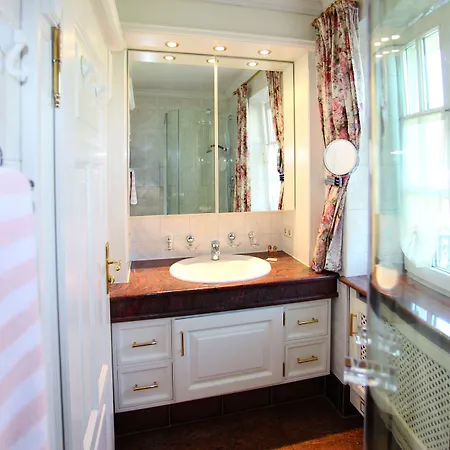 Guest house Haus Hildegunde 2*